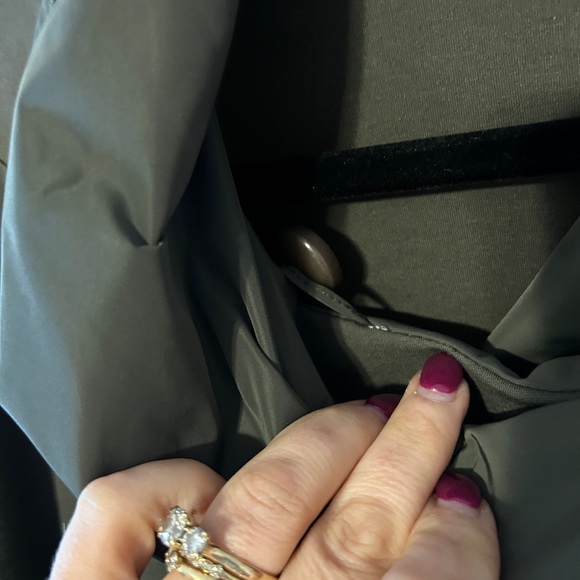 EUC Joseph Ribkoff Asymmetrical Olive Green Lightweight Jacket 10 - Picture 4 of 5